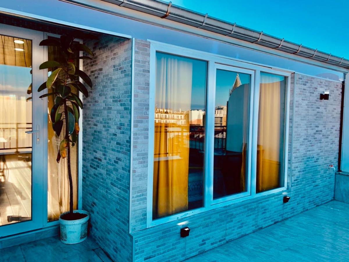 Mary'S Apartment Батуми Екстериор снимка