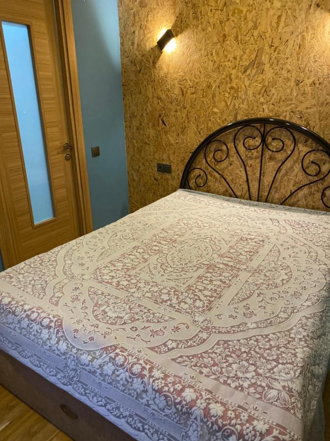 Mary'S Apartment Батуми Екстериор снимка